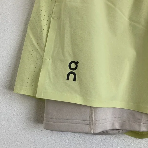 Run On Cloud Shorts Small Yello - Picture 4 of 6